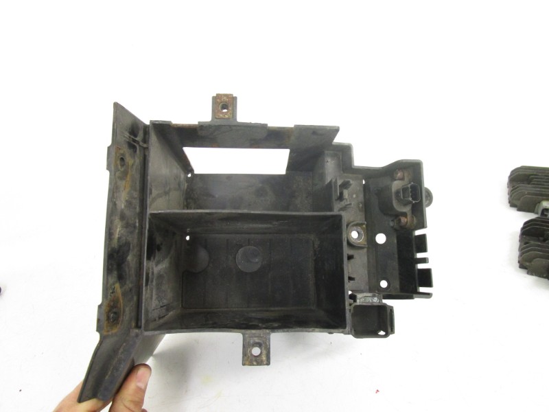2010 10 Kawasaki Vulcan 1700 Nomad  Battery Box Case 32097-0027